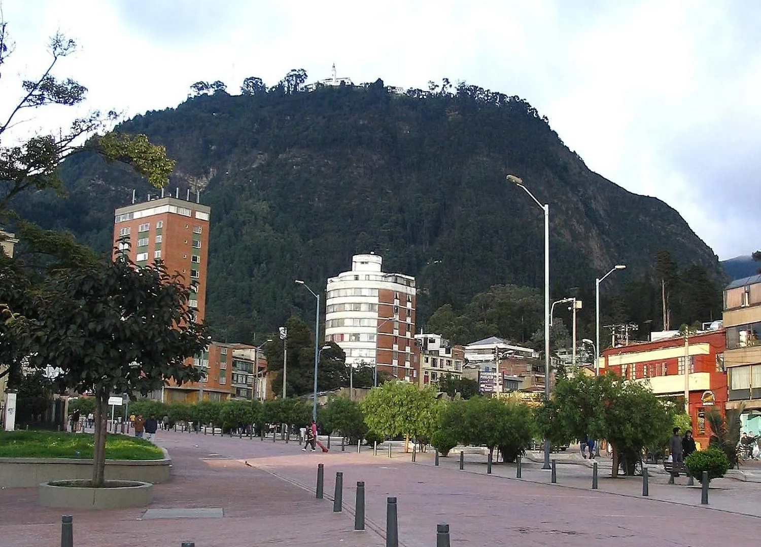 Downtown - Monserrate Views - Centro De Bogota - La Candelaria Apartment